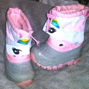 Babygirl snow boots